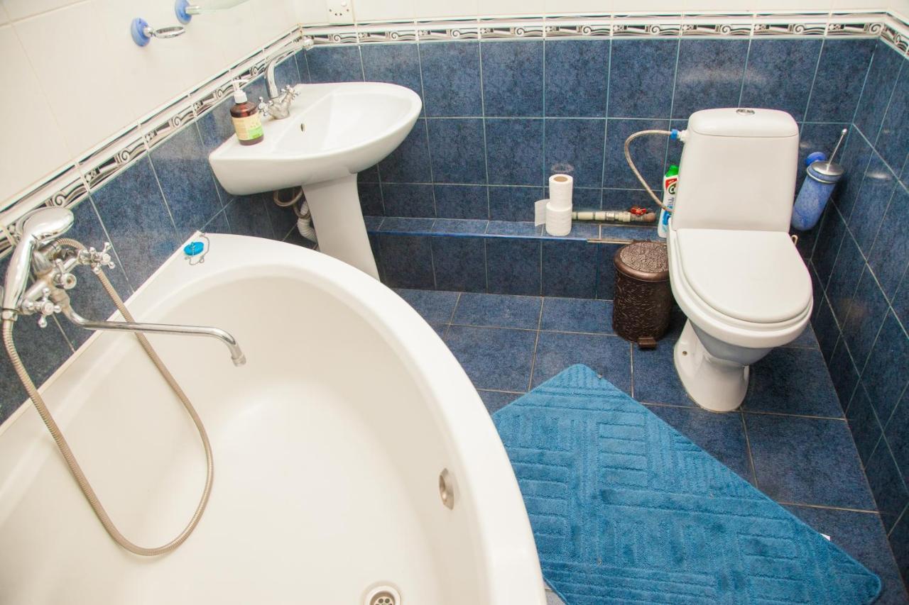 2Room Semi-Luxury Apt On Stalevarov 21 Zaporizhia Esterno foto